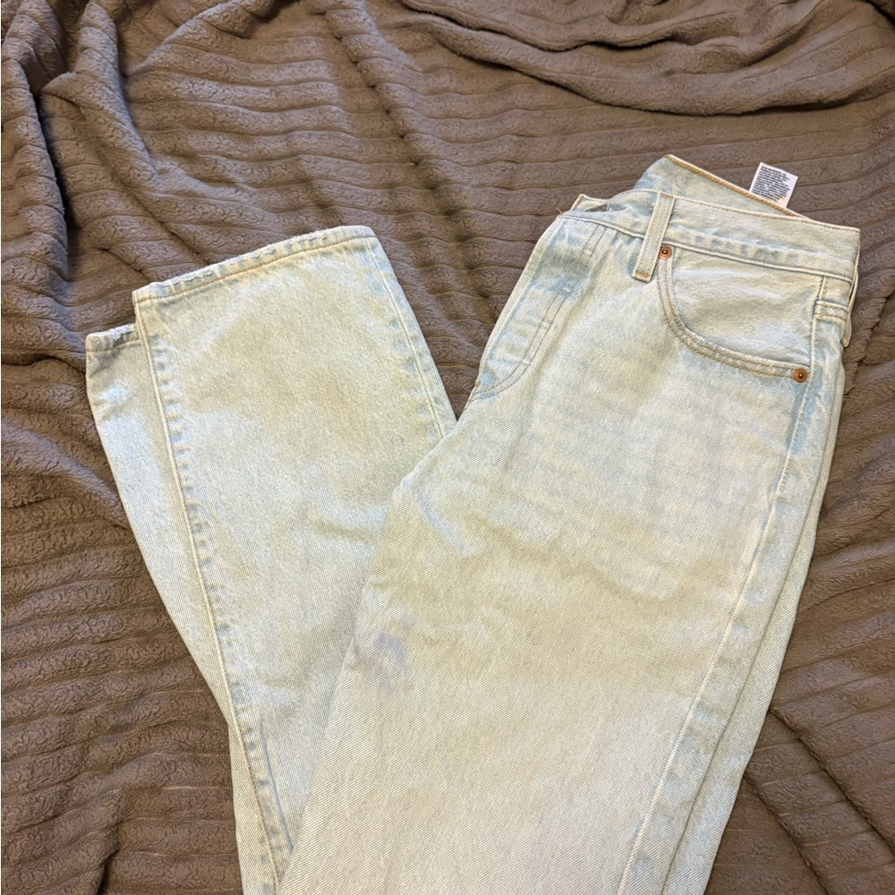 Light Wash Jeans - Classic Straight Fit